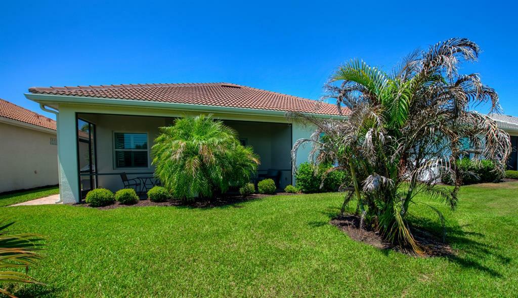 Property Photo:  5035 Tobermory Way  FL 34211 