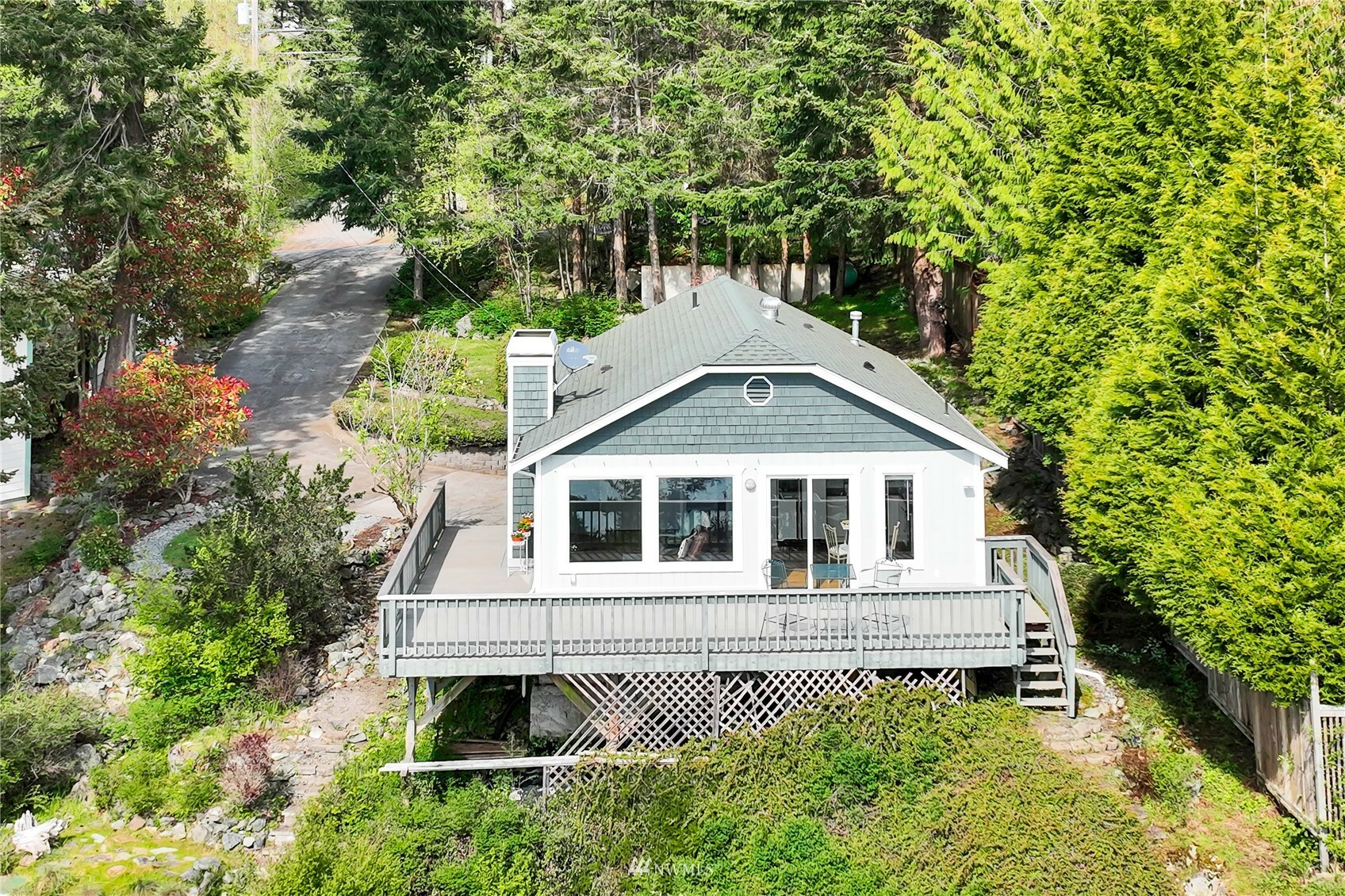 Property Photo:  7487 Holiday Boulevard  WA 98221 