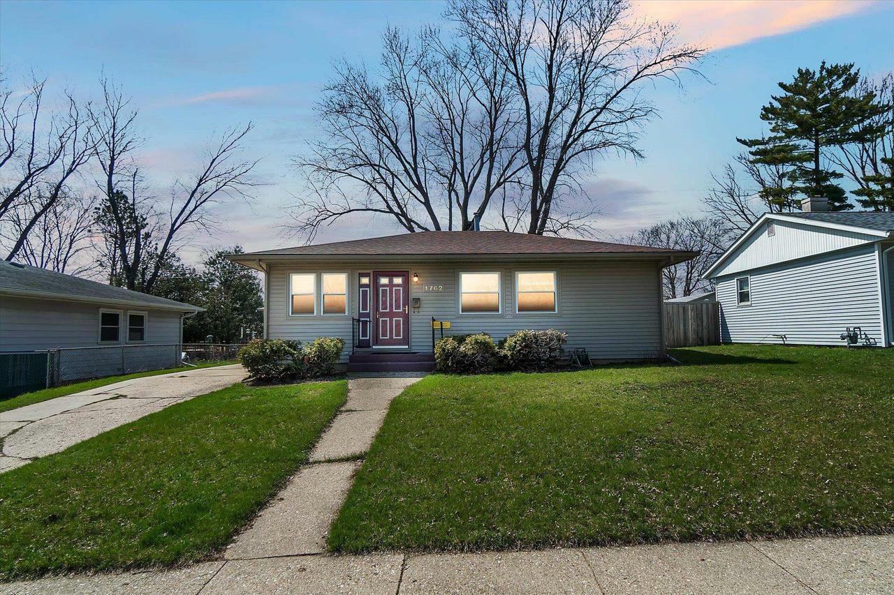 Property Photo: 1762 Townline Ave WI 53511