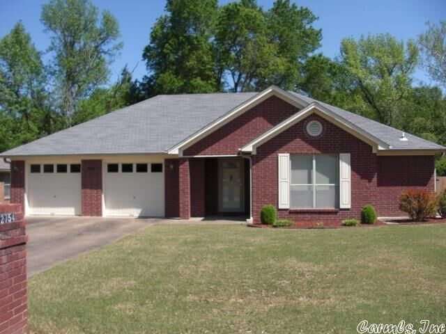 Property Photo: 2754 Eastport Circle AR 72034