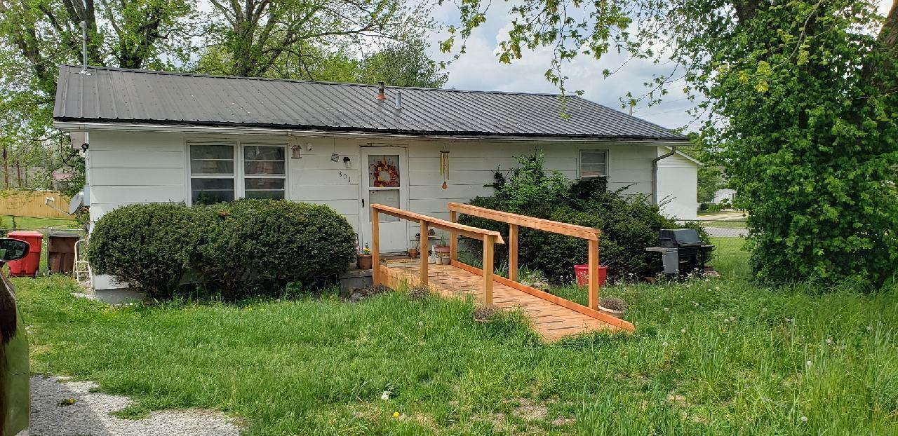 Property Photo:  301 Morningview Road  KY 40403 
