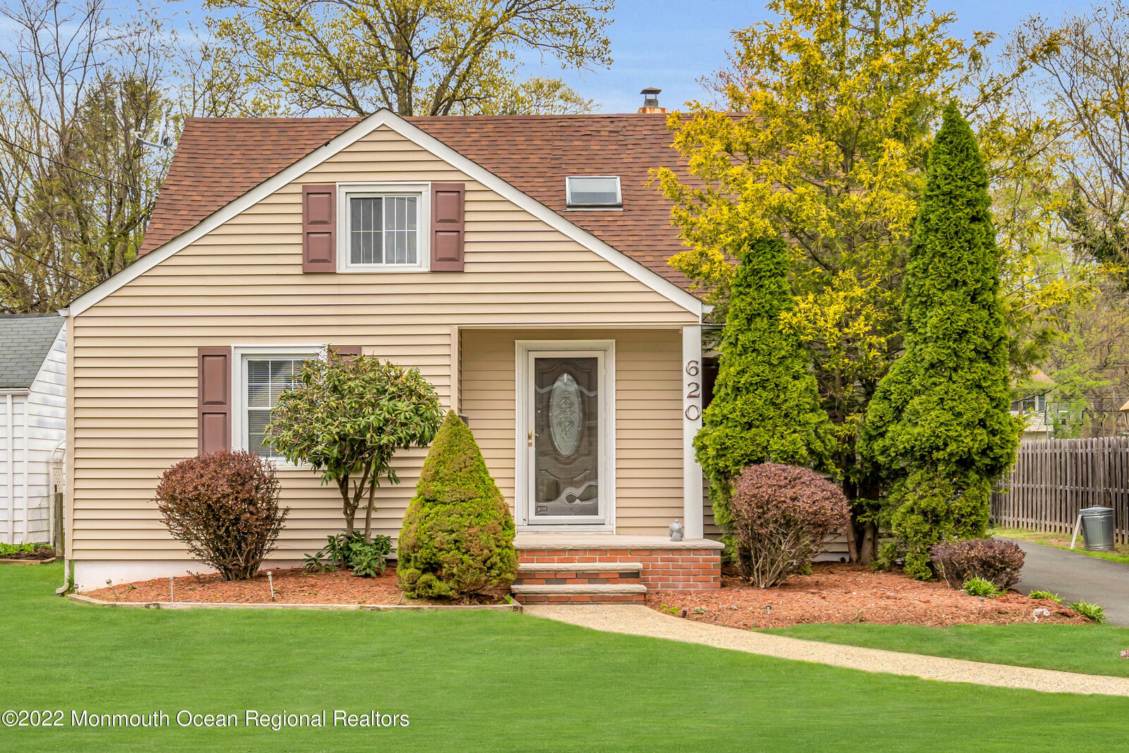 Property Photo:  620 Ayres Avenue  NJ 07063 