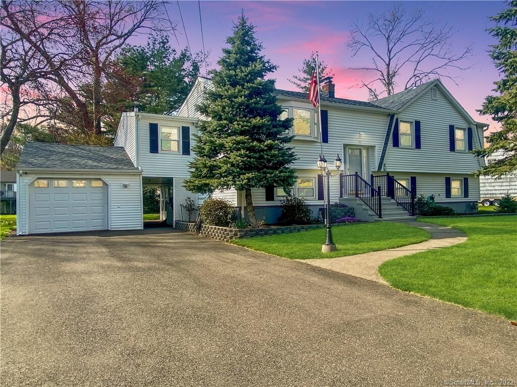 Property Photo: 50 Claremont Circle CT 06460