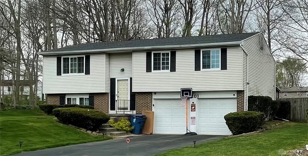Property Photo: 4201 Linchmere Drive OH 45415
