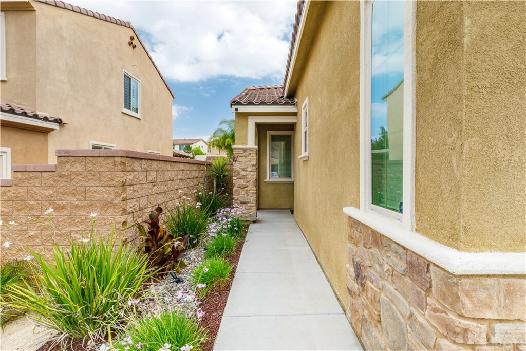 Property Photo:  36437 Agave Road  CA 92532 