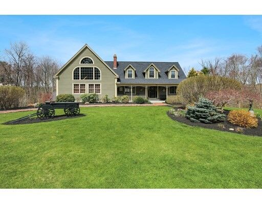 Property Photo:  85 Millbury Rd  MA 01540 