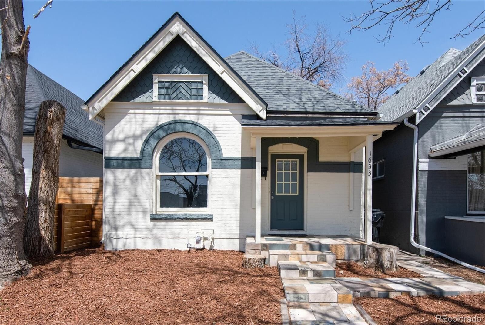 Property Photo: 1633 E 33rd Avenue CO 80205