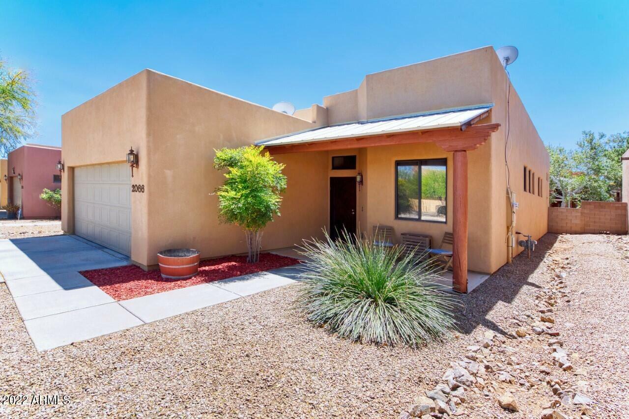 Property Photo:  2066 Knowlton Street  AZ 85635 