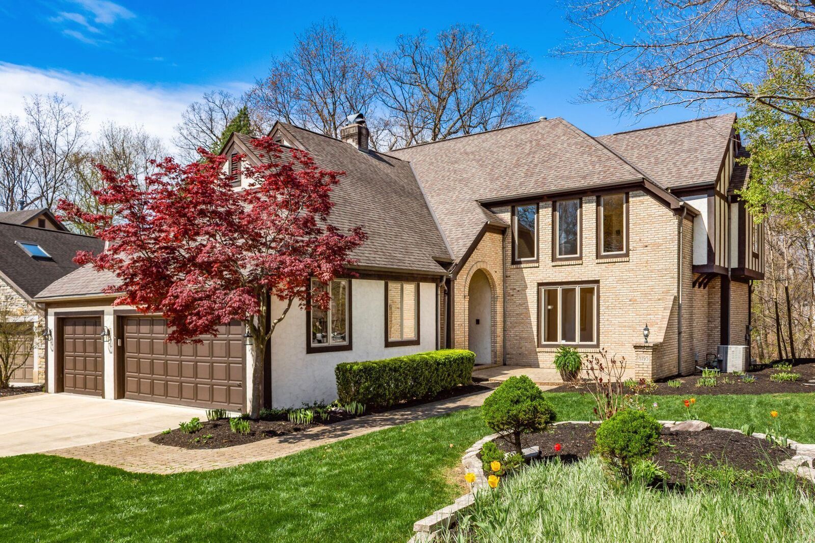 Property Photo:  8195 Sanctuary Drive  OH 43235 