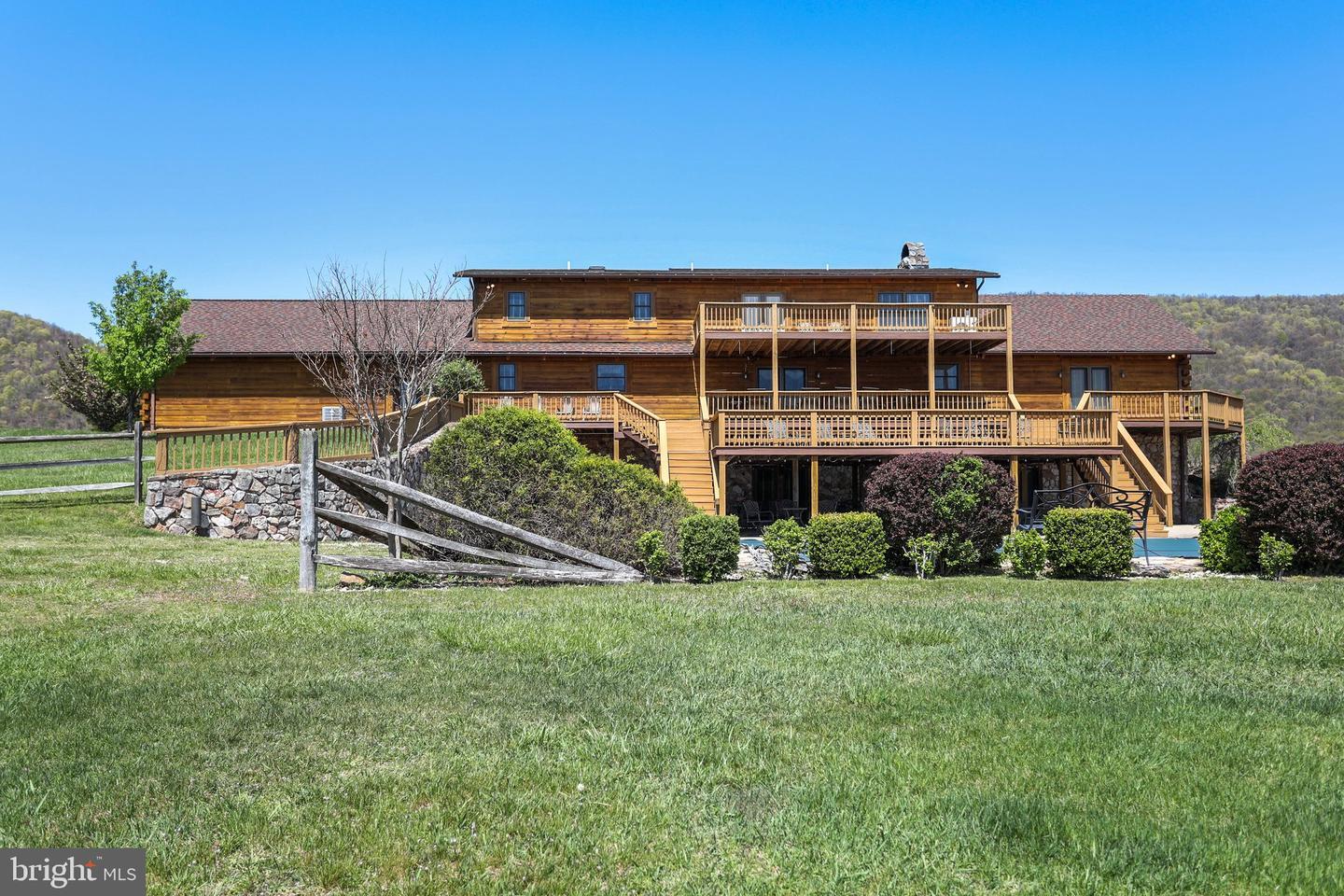 Property Photo: 9389 Knobley Road WV 26726