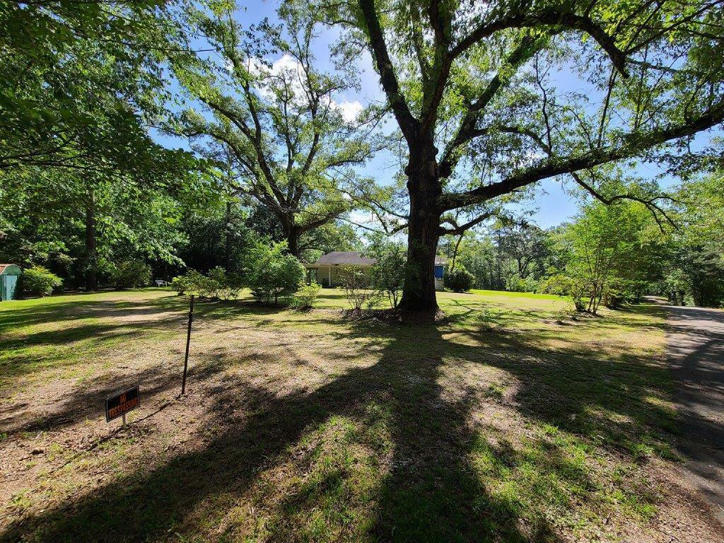 Property Photo:  14 Merrill Fuller Rd.  MS 39402 