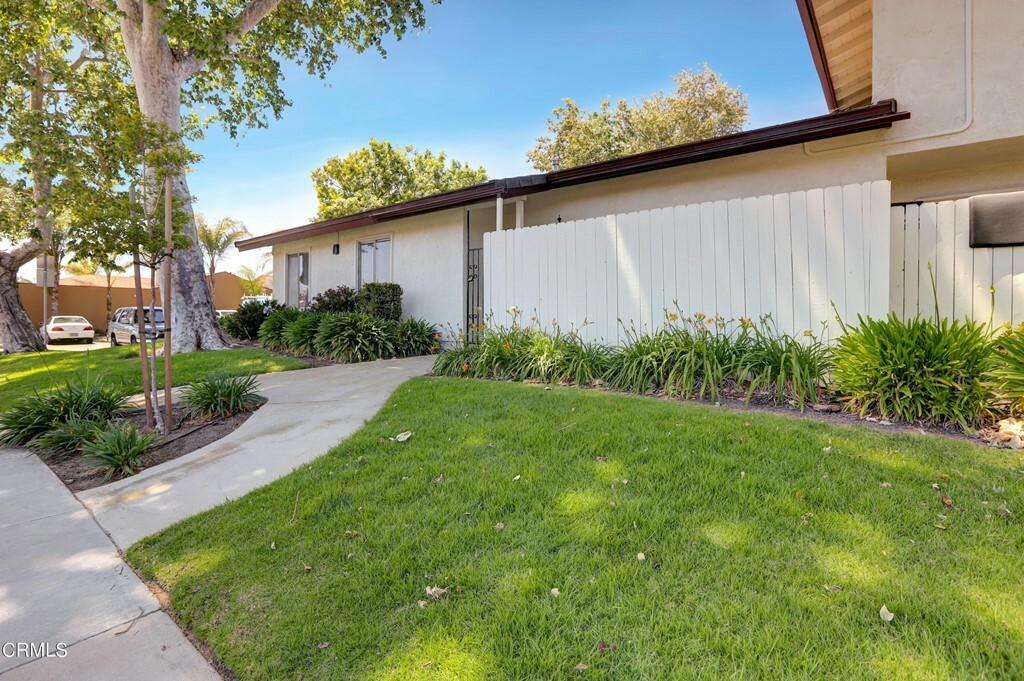 Property Photo:  201 Sharon Lane  CA 93041 