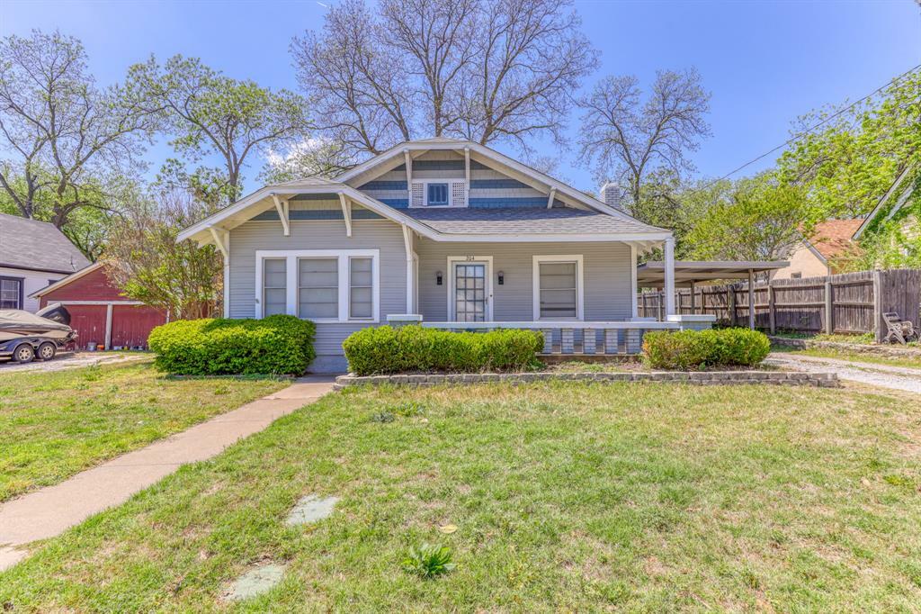 Property Photo:  204 S Waco Street  TX 76086 