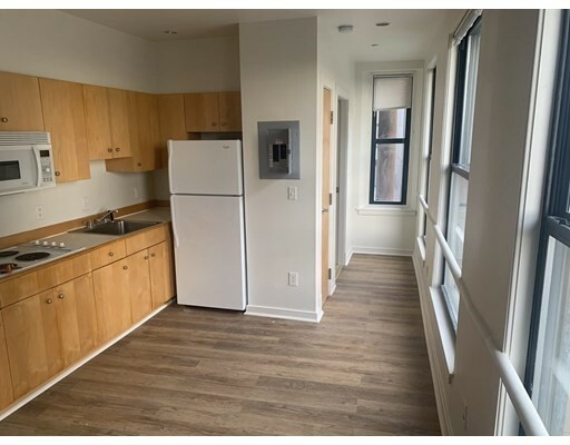 Property Photo:  131 Tremont Street 8E  MA 02111 