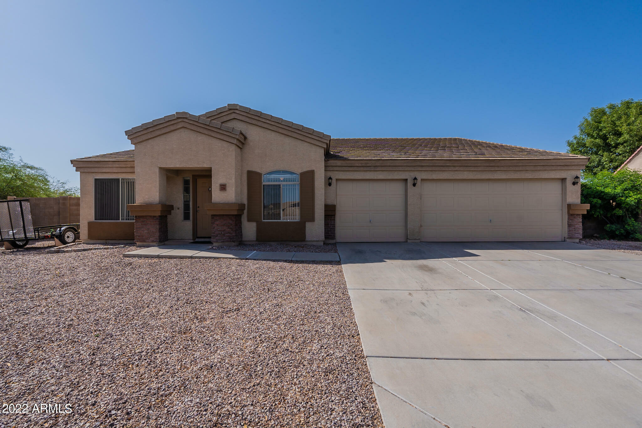 Property Photo:  1294 W Chimes Tower Drive  AZ 85122 