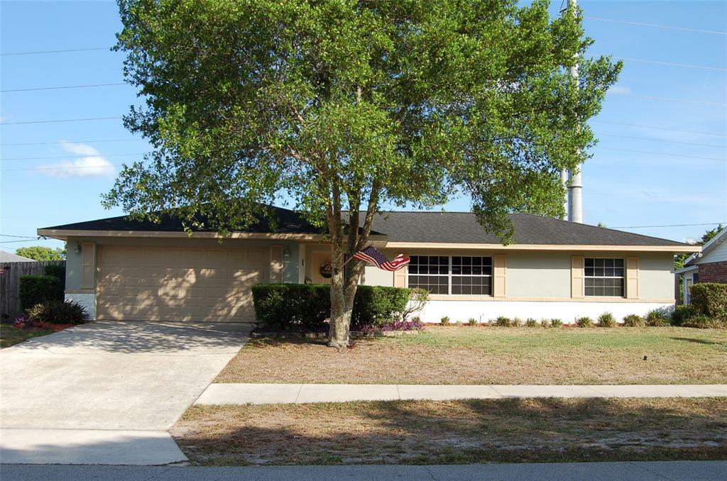 Property Photo:  2031 E Barlington Drive  FL 32725 