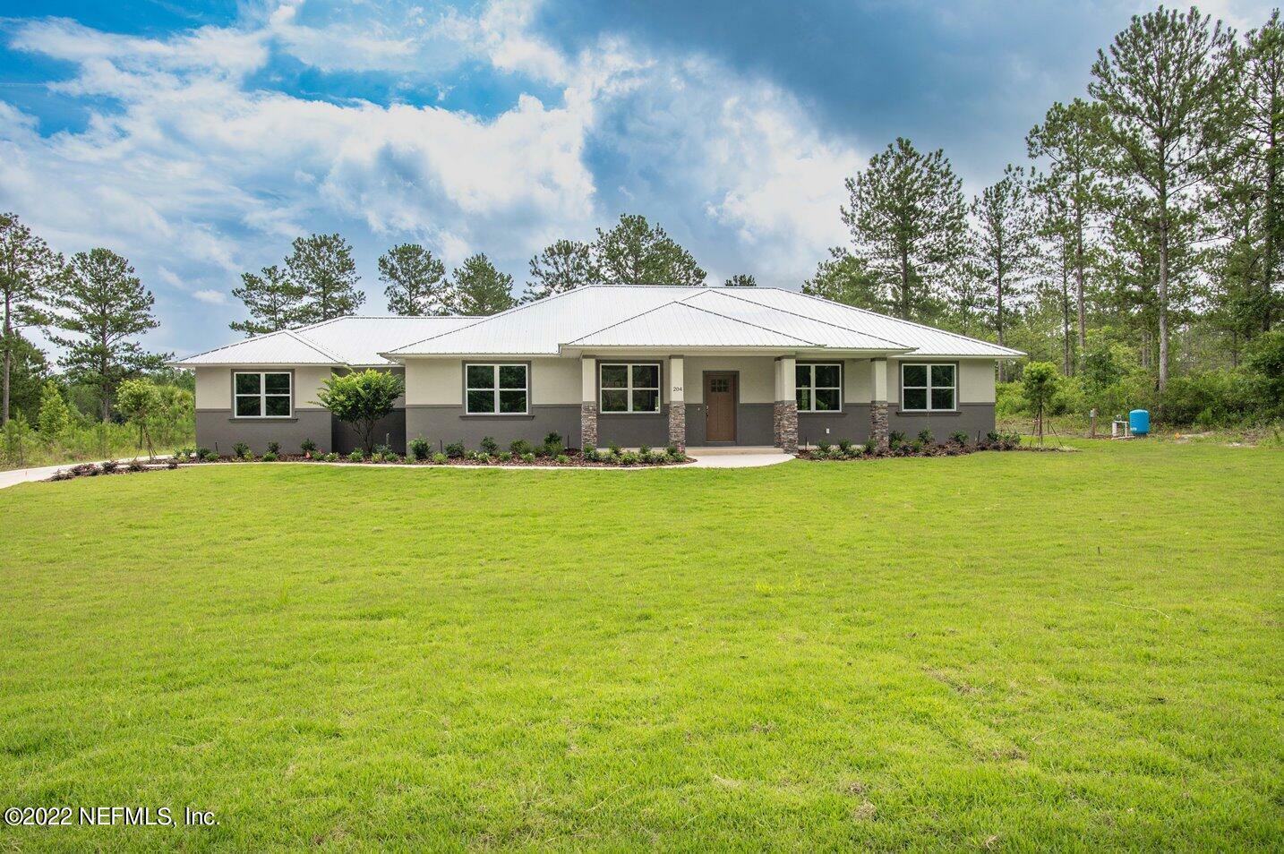 Property Photo:  204 Newcastle Road  FL 32177 