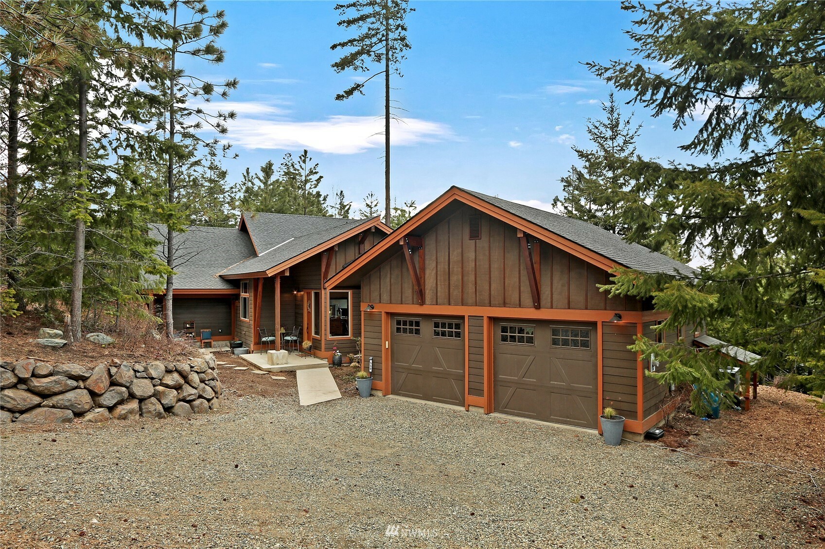 Property Photo:  550 Trailside Drive  WA 98922 