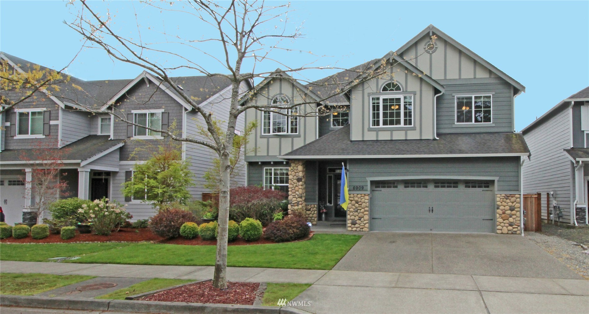 Property Photo: 6909 38th Avenue SE WA 98503