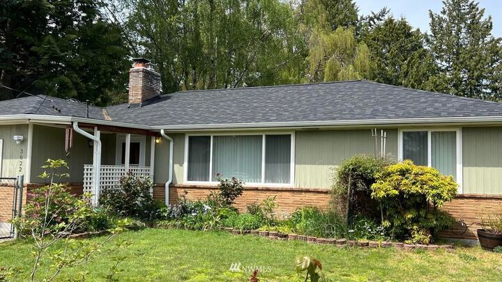 Property Photo: 3622 SW 106th Street WA 98146