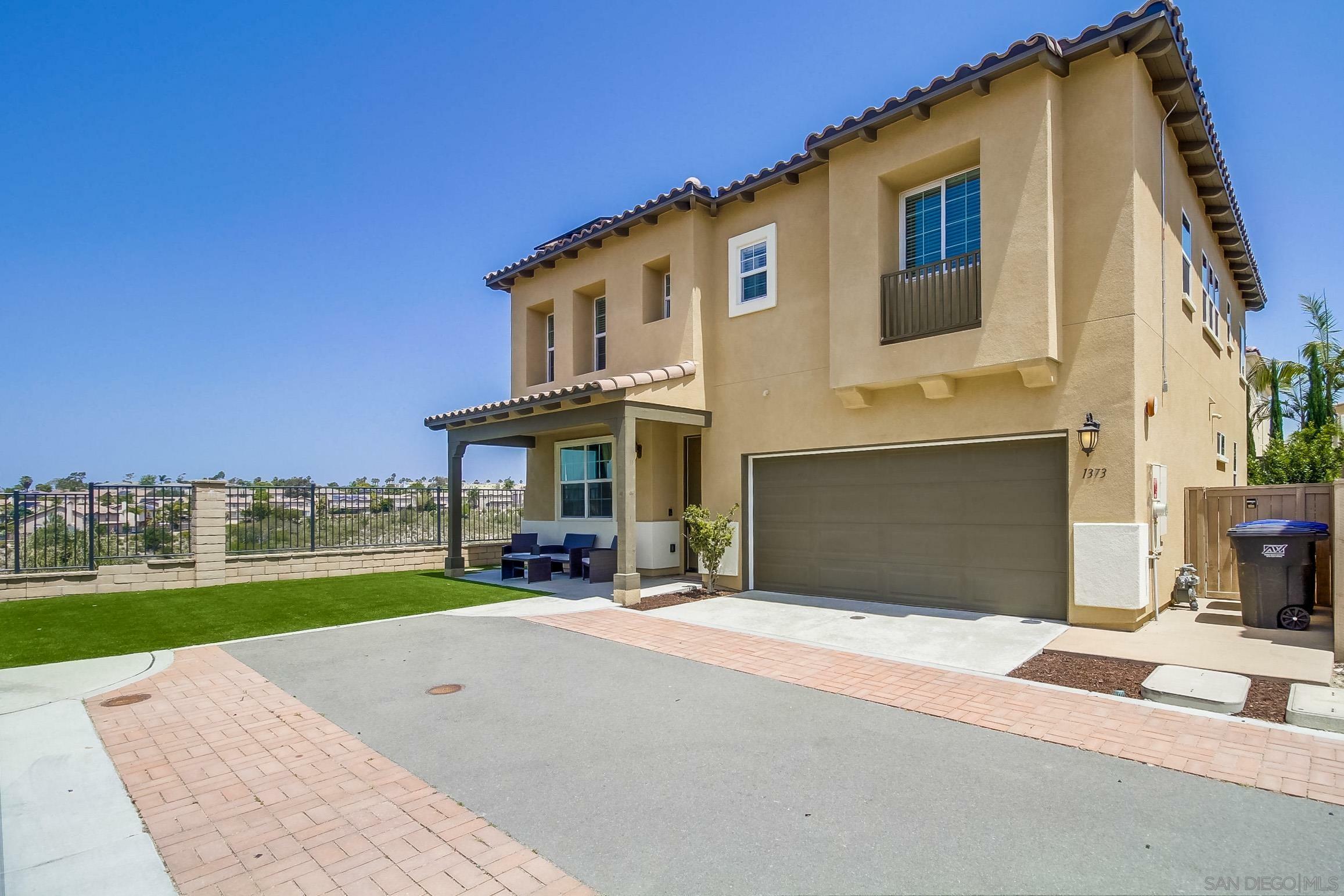 Property Photo:  1373 Cathedral Oaks Rd  CA 91913 