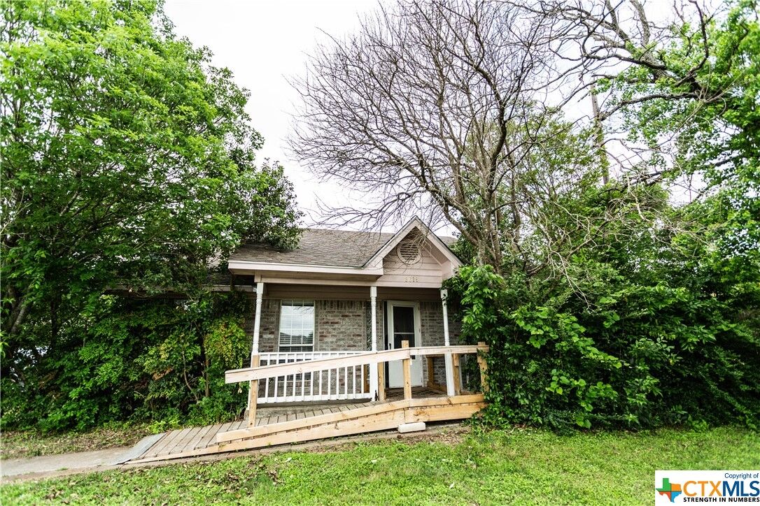 Property Photo: 8619 Hogan Road TX 76502