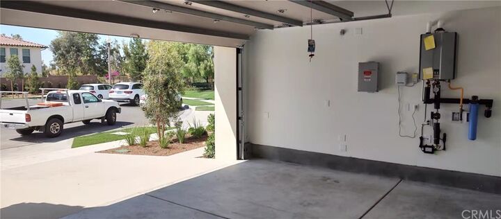 Property Photo: 102 Abalone CA 92620