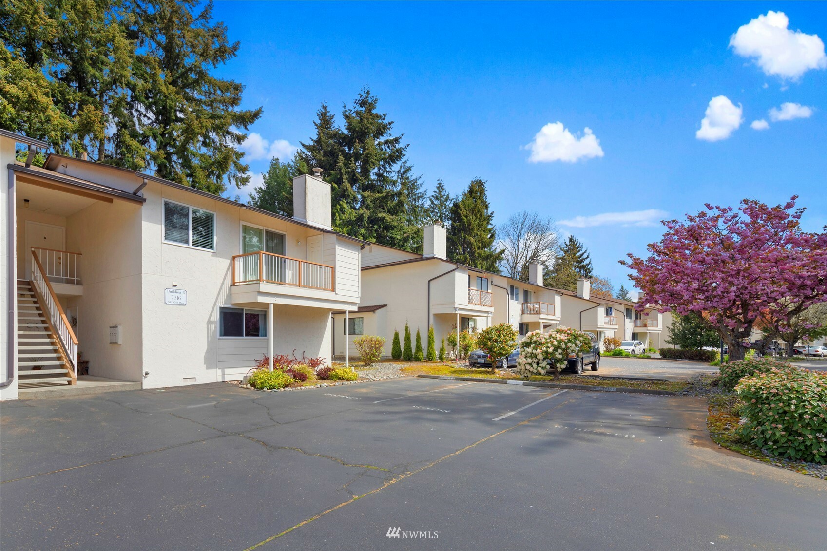 Property Photo:  7316 NE 142nd Place B  WA 98034 