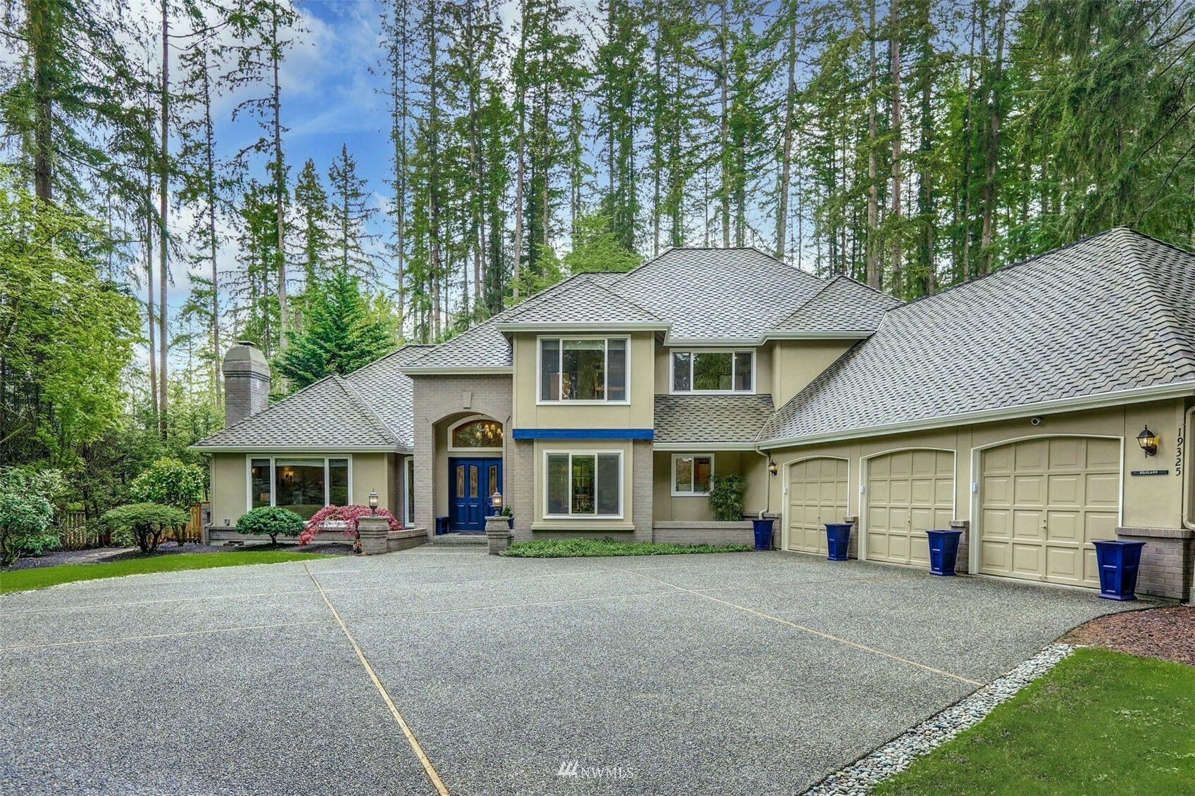 Property Photo:  19325 NE 142nd Court  WA 98077 