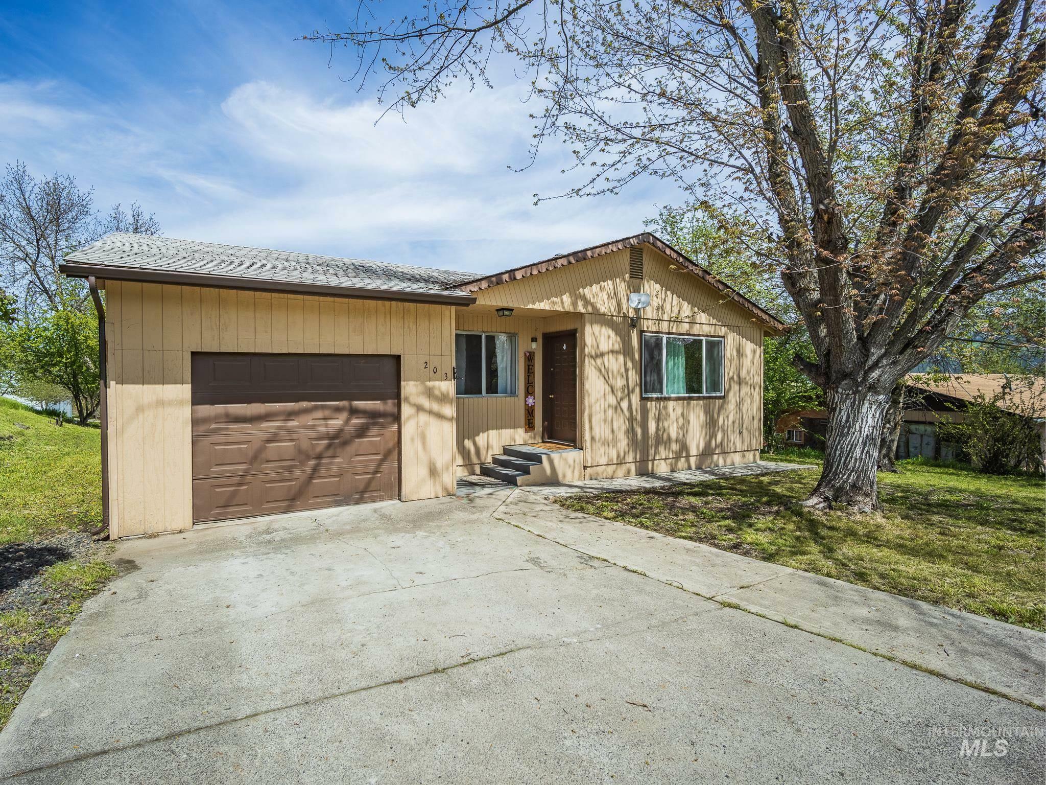 203 Hemlock Road  Kamiah ID 83536 photo