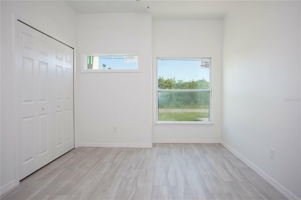 Property Photo:  15488 Greenwood Avenue  FL 33981 