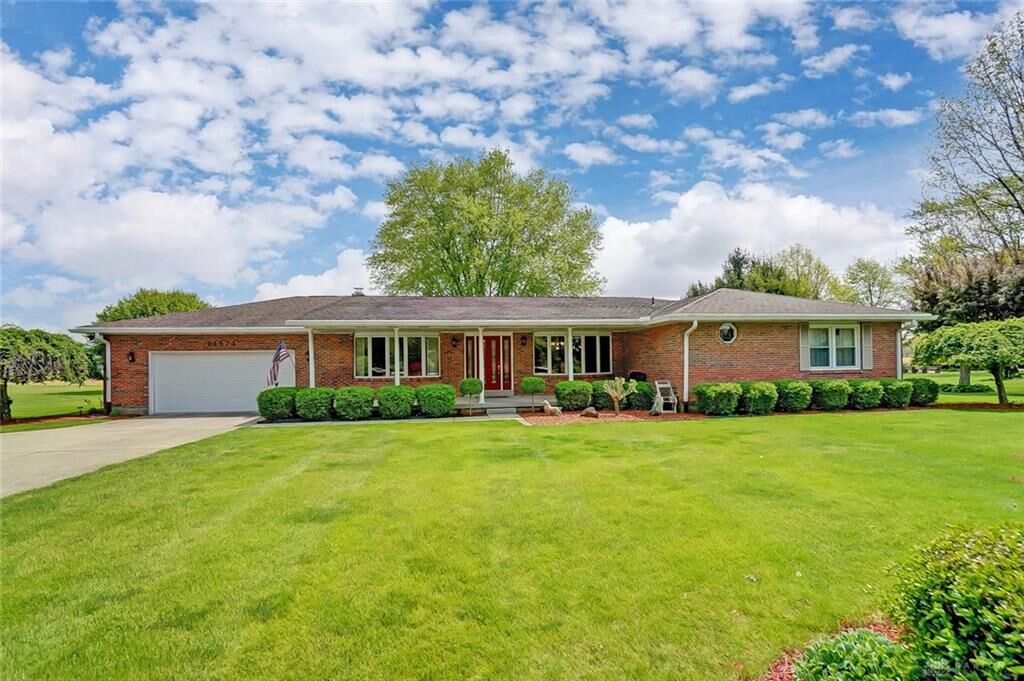 Property Photo: 11974 Putnam Road OH 45322