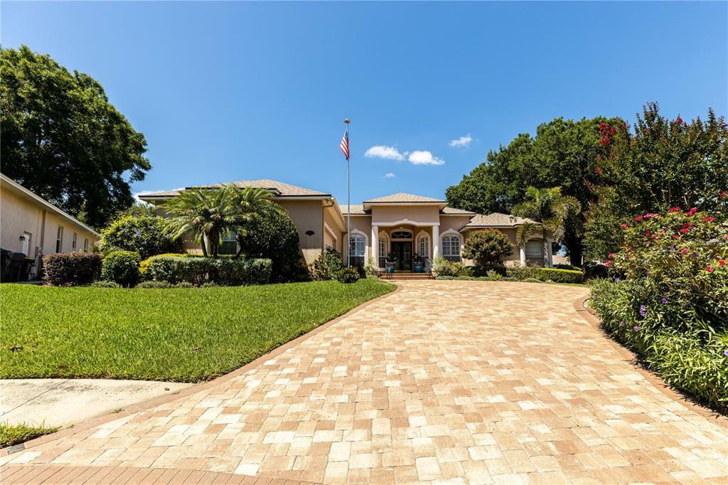 Property Photo: 5378 Longleaf Court FL 33810