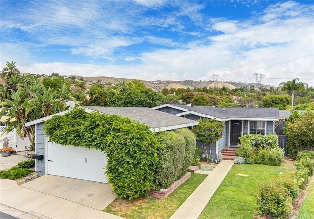 Property Photo:  5636 Whitewater Street  CA 92887 