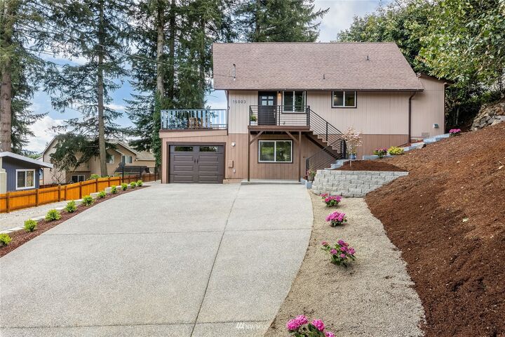 Property Photo:  15003 SE 276th Place  WA 98042 