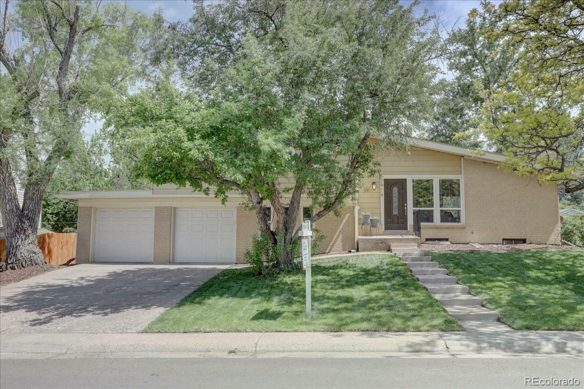 Property Photo:  2916 S Xanthia Court  CO 80231 