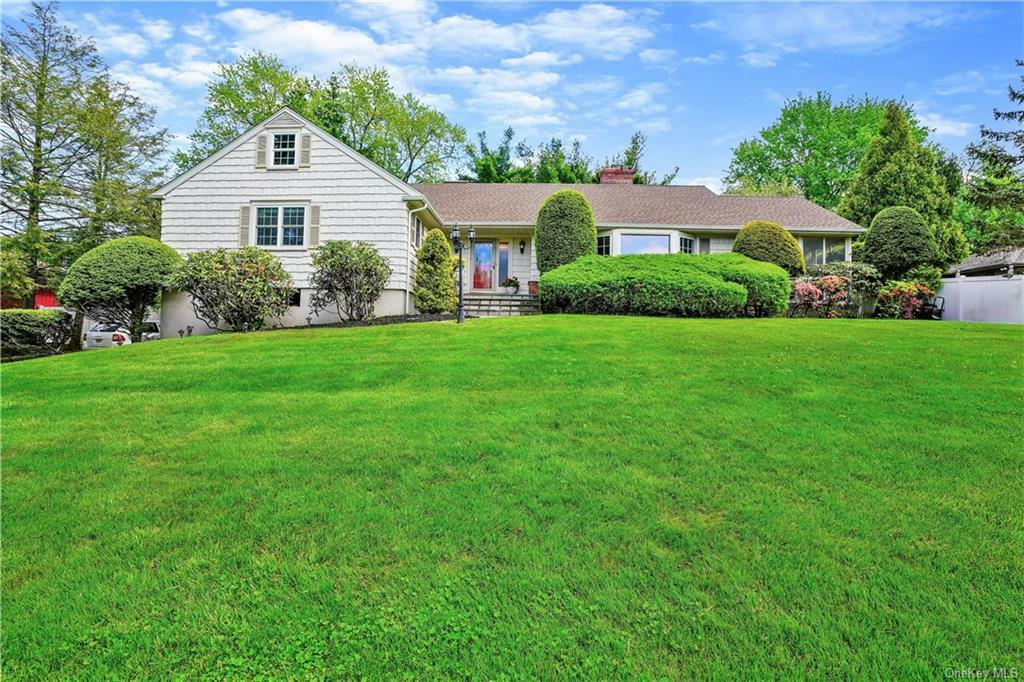 Property Photo:  21 Magnolia Road  NY 10510 