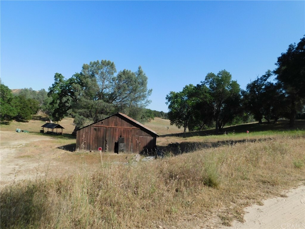 Property Photo:  5363 Parkhill Road  CA 93453 