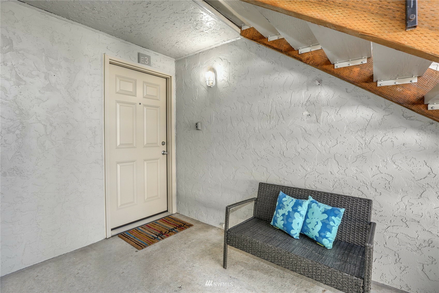 Property Photo: 12528 NE 117th Place E3 WA 98034