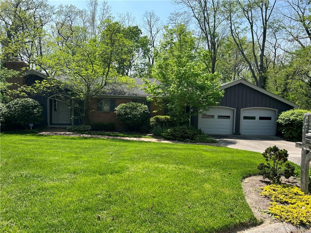 Property Photo:  5535 Woodbridge Lane  OH 45429 