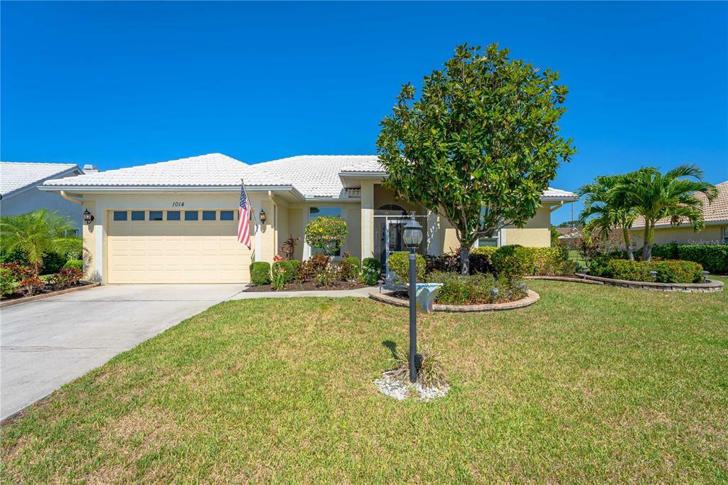 Property Photo:  1014 Beckley Circle  FL 34292 