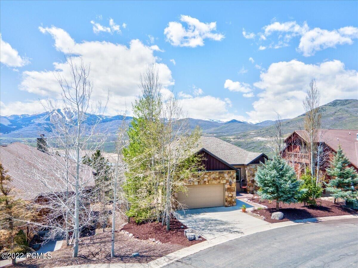 Property Photo: 12221 Ross Creek Drive UT 84036