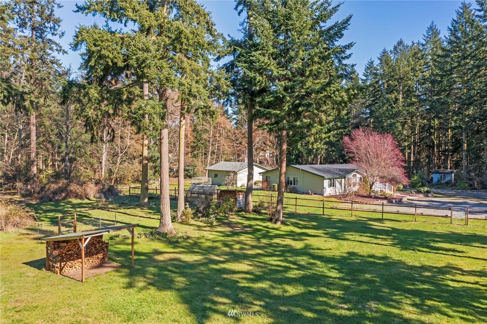 Property Photo:  111 Quail Trail Lane  WA 98239 