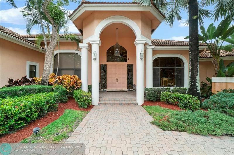 Property Photo:  2975 Meadow Ln  FL 33331 