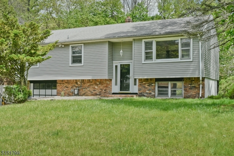 Property Photo:  7 N Brookside Dr  NJ 07866 