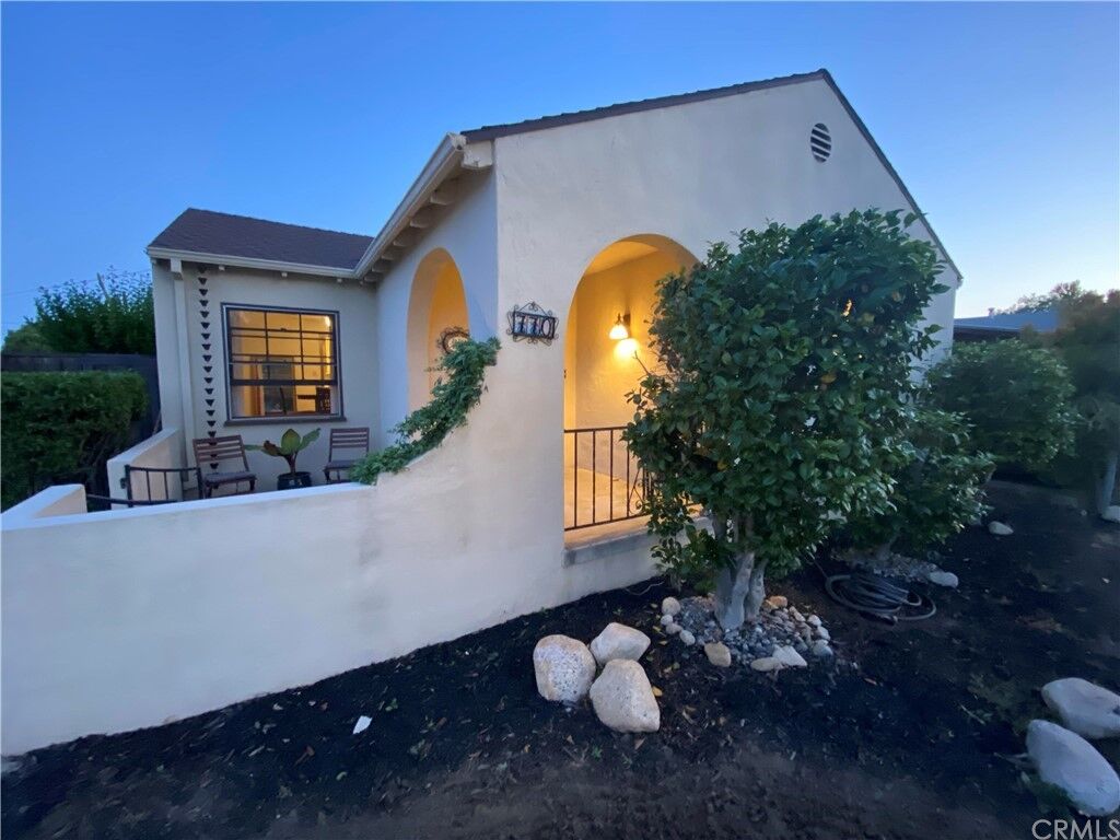 Property Photo:  770 E Jefferson Avenue  CA 91767 
