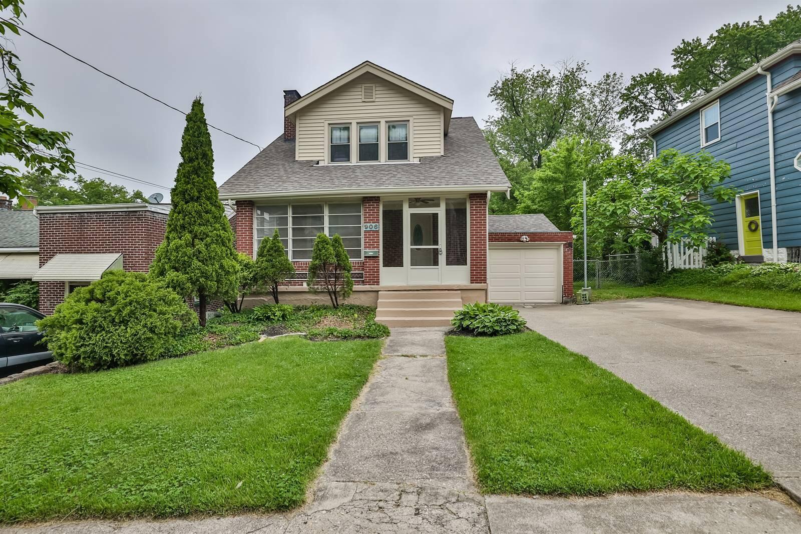 Property Photo: 906 Terrace Drive KY 41011
