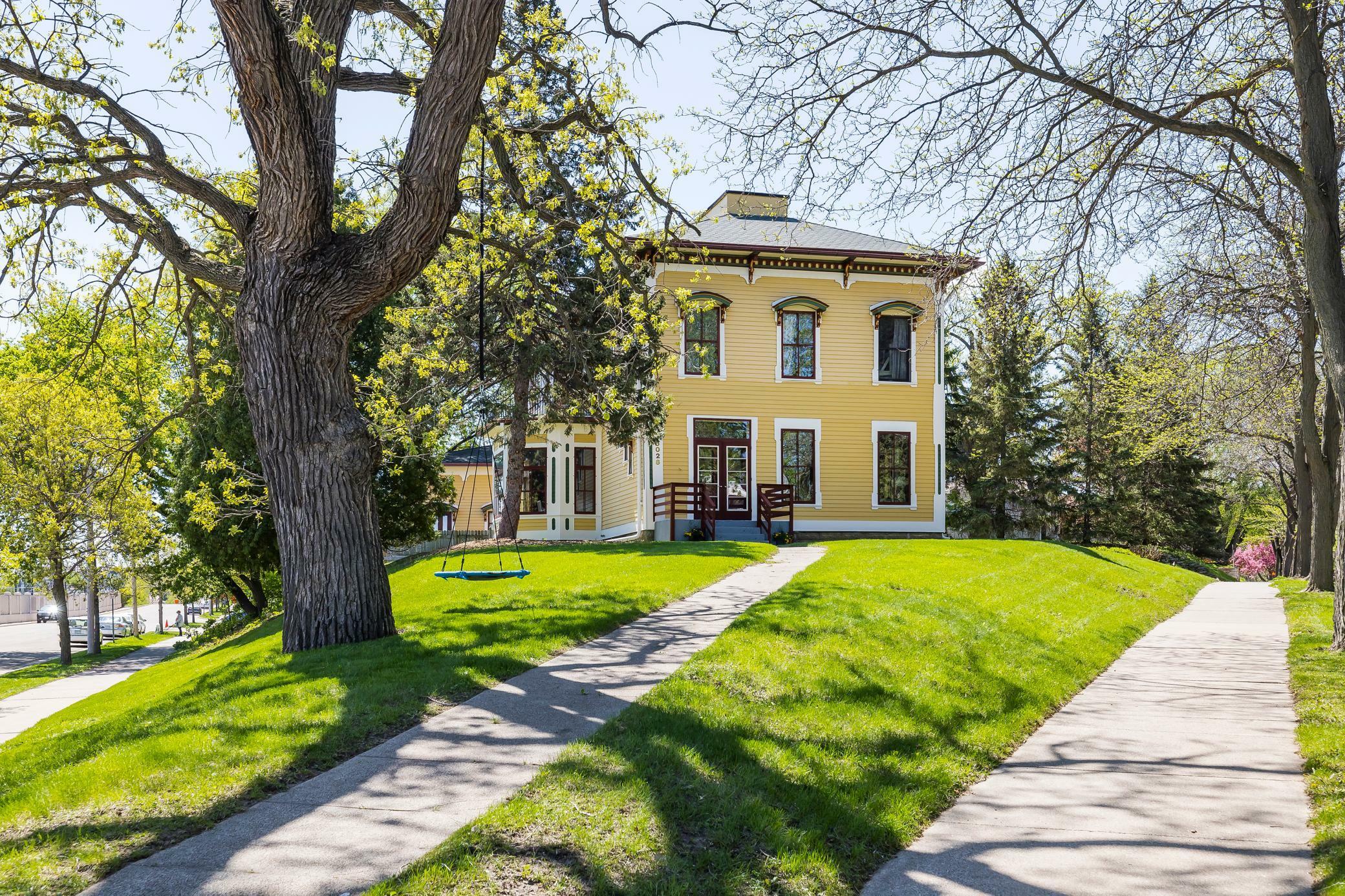 Property Photo: 5028 Hiawatha Avenue MN 55417