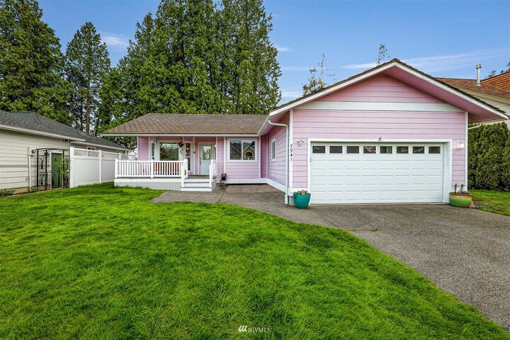Property Photo:  7941 W Golf Course Drive  WA 98230 