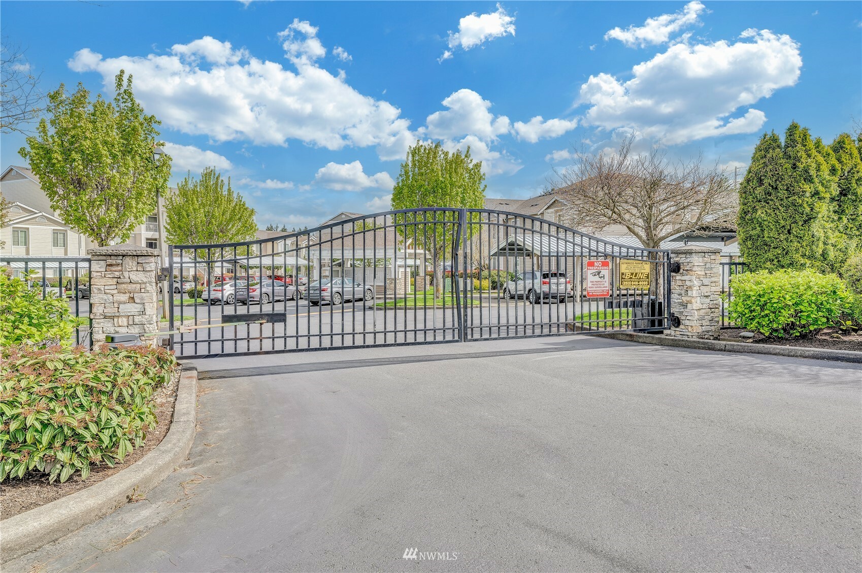 Property Photo:  10113 186th Street E 357  WA 98375 